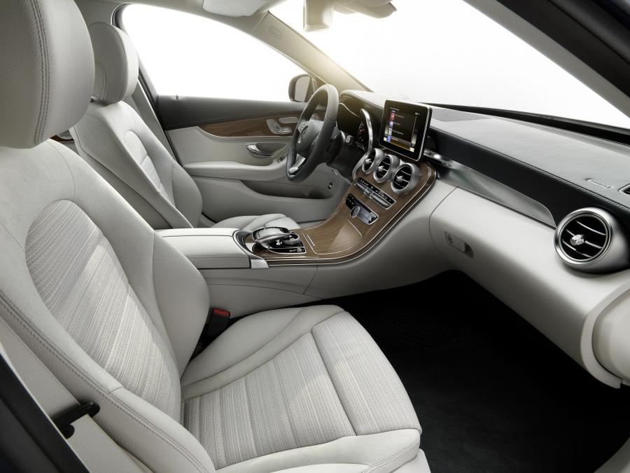  Mercedes-Benz C300 BlueTec Hybrid Exclusive Line 2014 года  (фото 26 из 30)